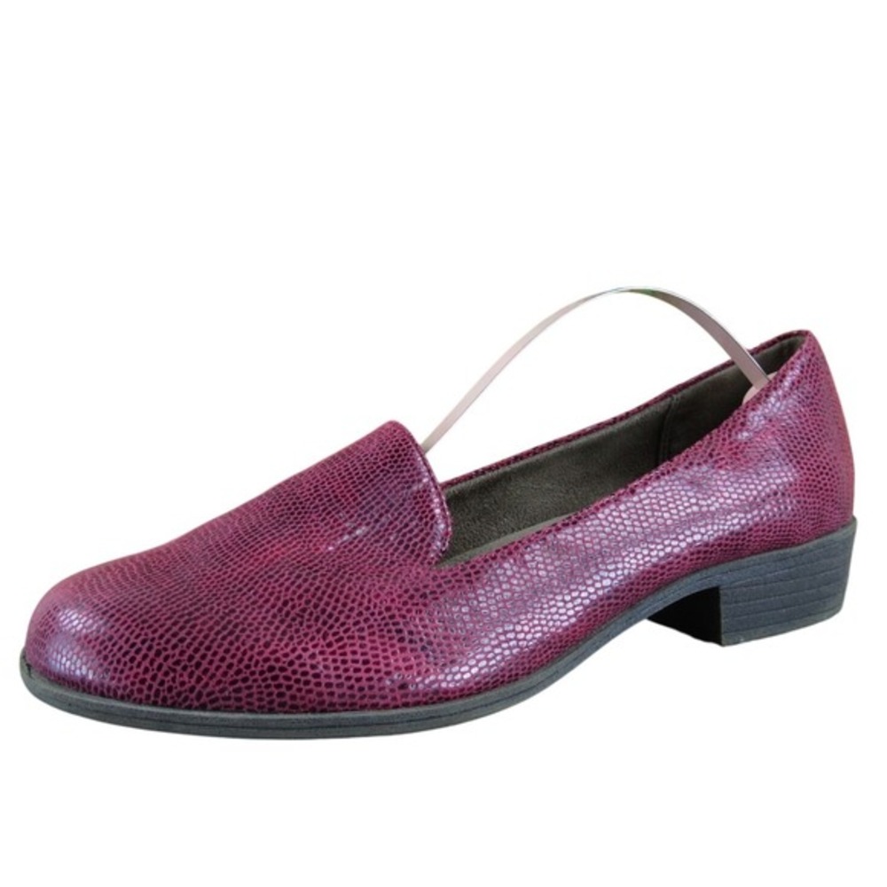 Natural Soul Women's  Loafer Red Fabric Sz 8 Medium Gently Used 2025‎